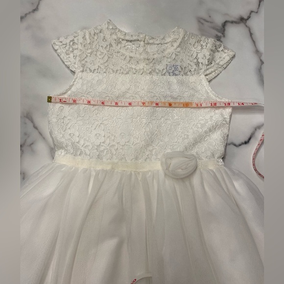 Girls size 10 flower girl or first communion dress made by Newberry - Picture 8 of 16